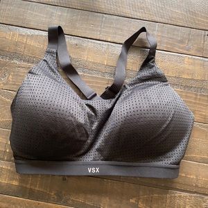 Victoria’s Secret sports bra 34DD